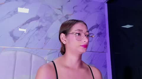 Valeryn online show from May 5, 3:03 am