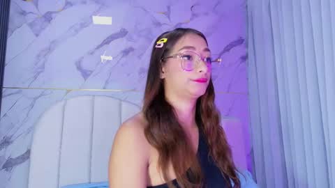 Valeryn online show from June 3, 3:09 am