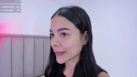 Snapshot of valery__nova chatting on January 12, 3:14 pm Cris online show from January 12, 3:14 pm