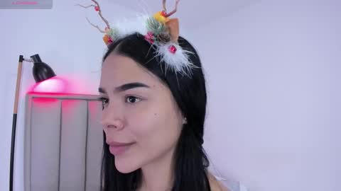 Snapshot of valery__nova chatting on November 30, 4:11 pm Cris online show from November 30, 4:11 pm