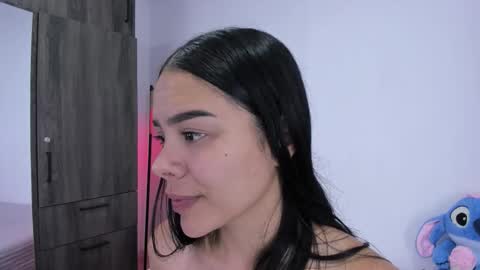 Cris  online show from February 15, 9:44 pm