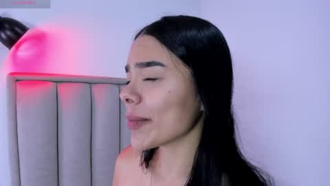 Snapshot of valery__nova chatting on June 20, 12:41 pm Cris online show from June 20, 12:41 pm