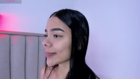 Snapshot of valery__nova chatting on July 17, 11:28 am Cris online show from July 17, 11:28 am
