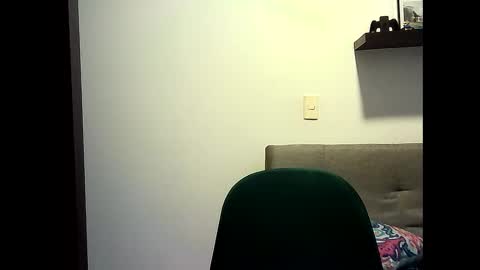 Snapshot of valery__rouse_ chatting on May 25, 11:49 am Valery online show from May 25, 11:49 am
