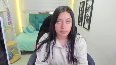 valery_bonnet1 online show from December 22, 11:18 am