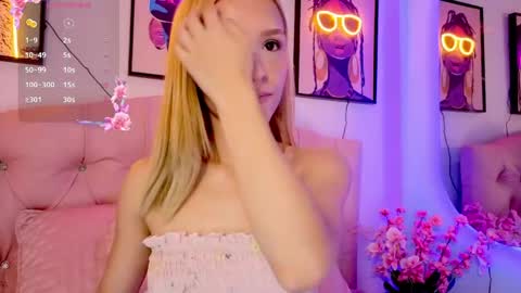 Snapshot of valery_dozzy chatting on May 29, 7:45 pm Valery online show from May 29, 7:45 pm