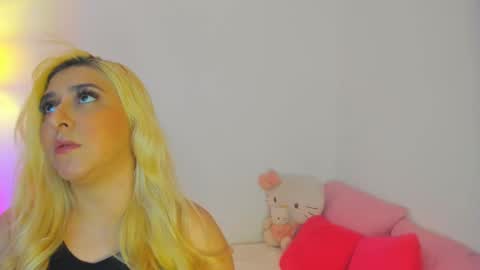 Snapshot of valery_kils chatting on September 11, 12:00 am VALERY online show from September 11, 12:00 am