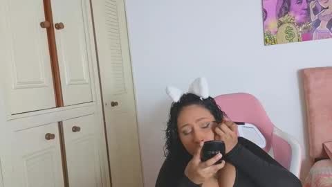 valery_lovex_ online show from January 17, 10:13 pm