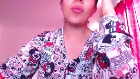 Snapshot of valery_meer_ chatting on May 5, 12:24 pm Valeria online show from May 5, 12:24 pm
