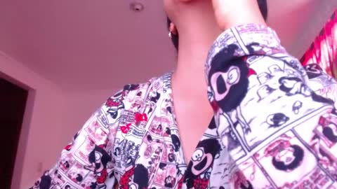 Snapshot of valery_meer_ chatting on May 22, 12:00 pm Valeria online show from May 22, 12:00 pm