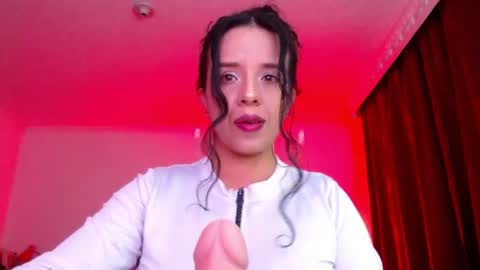 Snapshot of valery_meer_ chatting on June 14, 11:29 pm Valeria online show from June 14, 11:29 pm