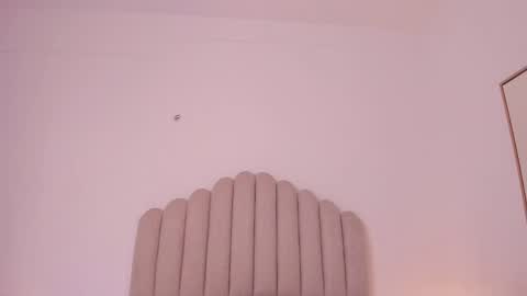 Snapshot of valery_santorini chatting on June 1, 12:07 pm VALERY online show from June 1, 12:07 pm