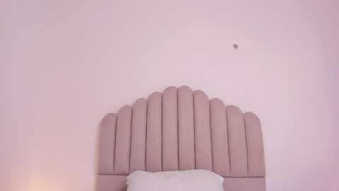 Snapshot of valery_santorini chatting on June 3, 12:08 pm VALERY online show from June 3, 12:08 pm