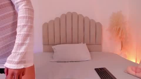 Snapshot of valery_santorini chatting on July 22, 12:08 pm VALERY online show from July 22, 12:08 pm
