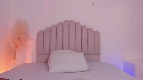 Snapshot of valery_santorini chatting on July 24, 12:03 pm VALERY online show from July 24, 12:03 pm