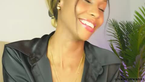 Snapshot of valery_swan1 chatting on November 11, 3:39 am Valery swan1 online show from November 11, 3:39 am