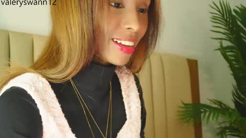 Valery swan1 online show from April 30, 5:52 pm
