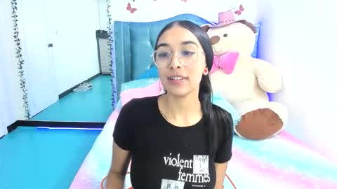 valery online show from April 8, 4:12 am