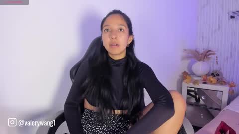 Val online show from October 15, 11:32 am