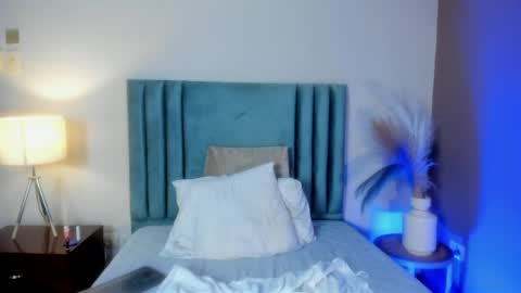 Snapshot of valeryblackk chatting on May 13, 6:22 am valeryblackk online show from May 13, 6:22 am