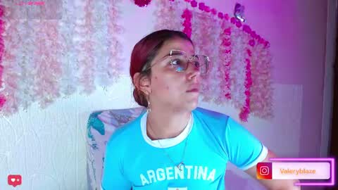 Snapshot of valeryblaze_ chatting on July 15, 7:08 pm Valery online show from July 15, 7:08 pm