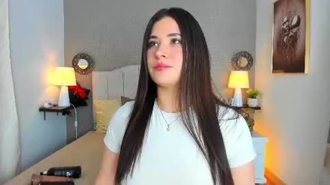 Snapshot of valeryfoxt chatting on July 29, 2:43 am valery online show from July 29, 2:43 am