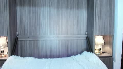 valerymeyerr online show from February 19, 11:39 am