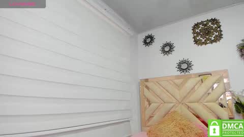Snapshot of valeryrossee chatting on November 20, 5:34 pm VALERIA online show from November 20, 5:34 pm