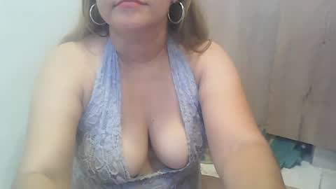 Snapshot of valerysquirtxxx chatting on May 23, 4:33 pm VALERY SQUIRT online show from May 23, 4:33 pm