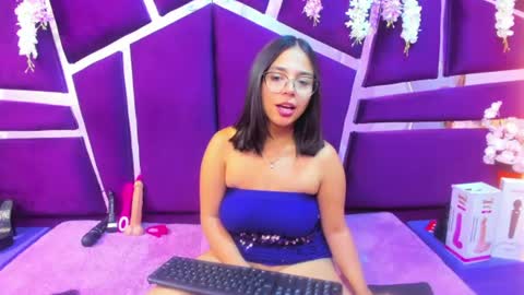 Snapshot of valerysweety__ chatting on July 9, 2:59 am ValerySweety online show from July 9, 2:59 am