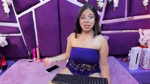 Snapshot of valerysweety__ chatting on July 31, 3:39 am ValerySweety online show from July 31, 3:39 am