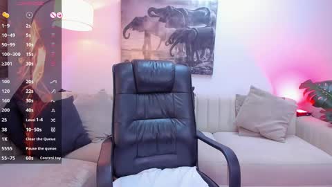 Snapshot of valerywalker7 chatting on February 16, 1:58 am Valery Walker online show from February 16, 1:58 am