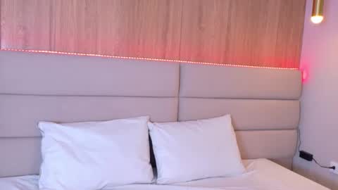 Vale online show from November 20, 12:27 pm