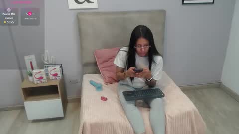 valevicious online show from November 15, 1:51 pm