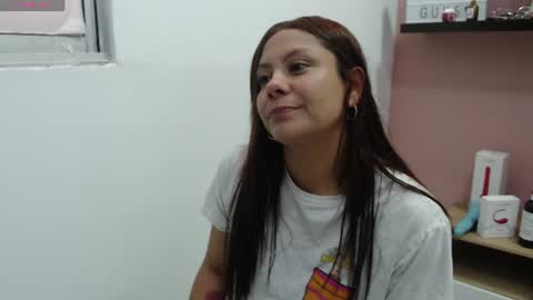 Snapshot of valevicious chatting on July 2, 1:28 pm valevicious online show from July 2, 1:28 pm