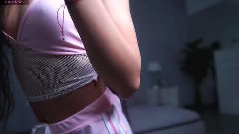 Snapshot of valexielux chatting on February 10, 10:30 am Vale online show from February 10, 10:30 am