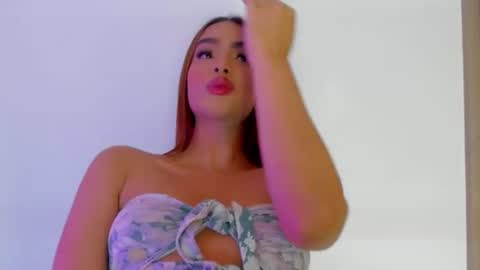 Snapshot of valezny69 chatting on July 2, 2:22 am Valezny V online show from July 2, 2:22 am
