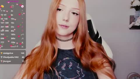 Val online show from April 1, 1:41 pm