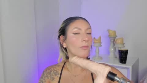 Snapshot of valka_doll chatting on June 1, 7:15 pm valka_doll online show from June 1, 7:15 pm