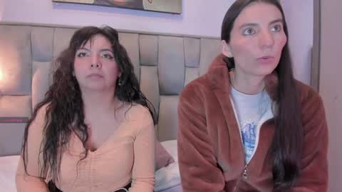 Valkiria and Dione online show from May 28, 1:30 pm