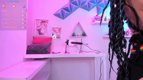 Snapshot of valkiria_ponce chatting on May 16, 3:03 am Valkiria online show from May 16, 3:03 am