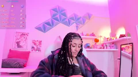 Snapshot of valkiria_ponce chatting on May 17, 3:48 am Valkiria online show from May 17, 3:48 am