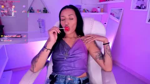 Snapshot of valkiria_ponce chatting on June 23, 5:38 am Valkiria online show from June 23, 5:38 am