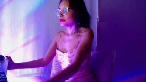 Snapshot of valkiry_ chatting on November 23, 10:20 pm valkiry_ online show from November 23, 10:20 pm