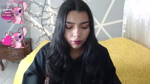 Snapshot of valkydoll chatting on November 28, 11:57 am valkydoll online show from November 28, 11:57 am