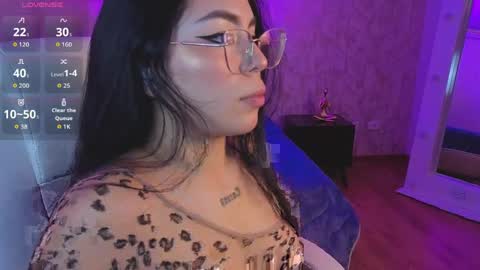 Snapshot of valkyria12 chatting on May 2, 9:42 pm Valkyria online show from May 2, 9:42 pm