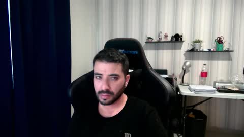 Roberto Carlos online show from October 26, 10:04 pm