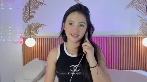 valleriie_ online show from March 1, 3:47 pm