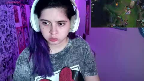 Im Violet online show from March 10, 3:44 am