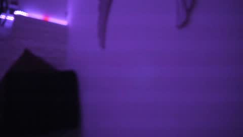 Snapshot of valloletsamar chatting on January 23, 11:15 am Vallolet Peach online show from January 23, 11:15 am